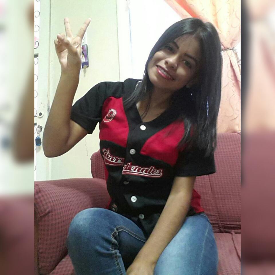 VeroArzC's tweet photo. Solo faltan 2 victorias mas!! Mente positiva hoy ganamos 💪 @deportivasvv Apoyando a mi equipo desde Barquisimeto! #CardenalesAlaLucha #LaGranFinalPorVV https://t.co/N9D7djzmIP