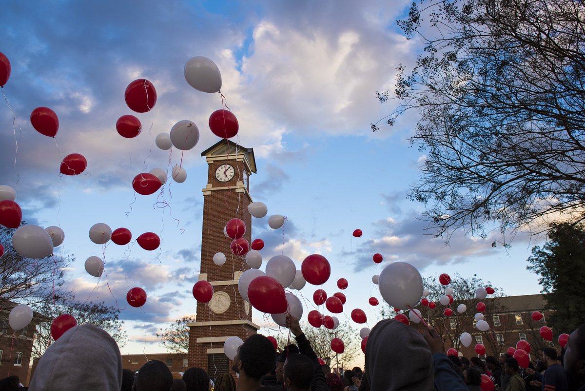 WSSURAMS's tweet photo. The Ram family honors the life of Najee Ali Baker during a vigil and balloon release on campus. #WSSU https://t.co/4RVaZ2VQ6D