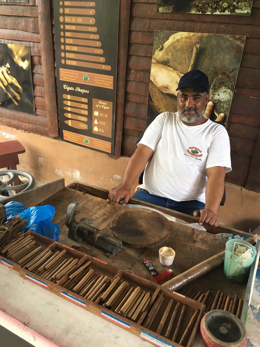 JoseLuisLombard's tweet photo. amazing day #outbackandbeyond in #puntacana. lots of learnings about cacao, coffee, sugarcane, coconuts, cigars & local #domrep culture. @TUIUK https://t.co/RS4yAP5DaJ