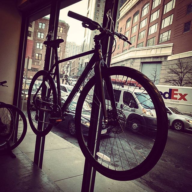 FORTIFIEDbike's tweet photo. Humpday commute! #wednesday #commutebybike .
.
.
#commuter #commutebybike #photooftheday #bikethief #bikelife #bikesofinstagram #bicyclesofinstagram #instagood #betterwithbikes #bicycle #love #cycling #winterride #winter #bikedesign #beseen #thieves #bik… https://t.co/rEV44vFEMS https://t.co/TUuWeUvH4l
