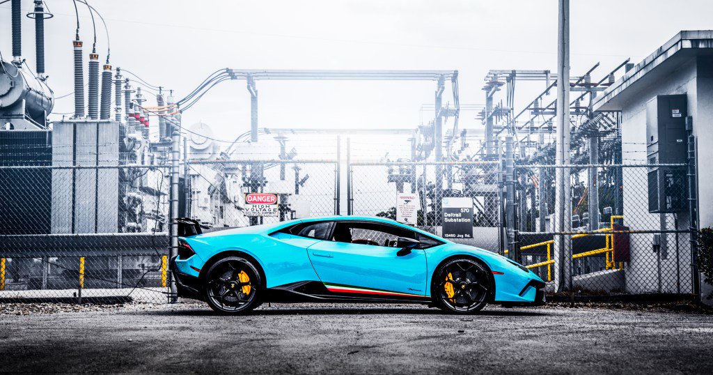 Taking A Blu Bet on my New Lamborghini Performante exoticcarhacks.com/updates/taking…
