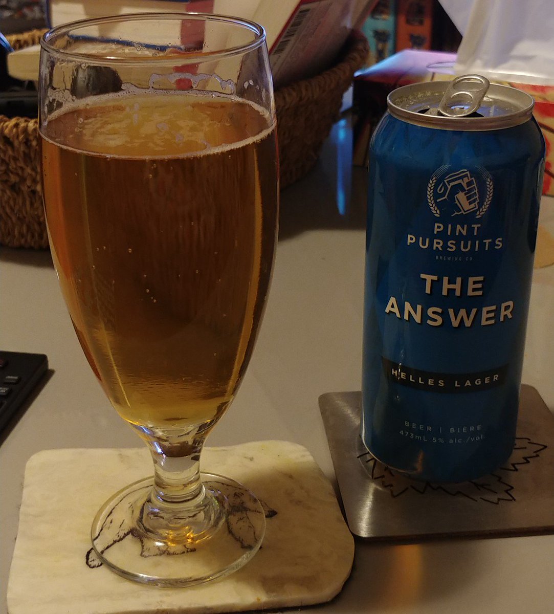 scottzakaib's tweet photo. This @PintPursuits "The Answer" is quite tasty. And blue! Excellent for a good second period resurgence. https://t.co/sw1yerNMNh