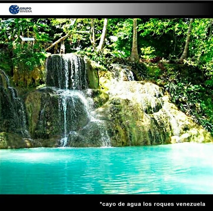 En el Mar Caribe, a pocos Km d La Guaira, #Venezuela está el archipiélago de Los Roques, un grupo d islas d ensueño donde podemos vivir una desconexión con el mundo y disfrutar del mar. Cayo de Agua es el nombre de una de esas islas del archipielago #24Ene Feliz Noche Bella Vzla