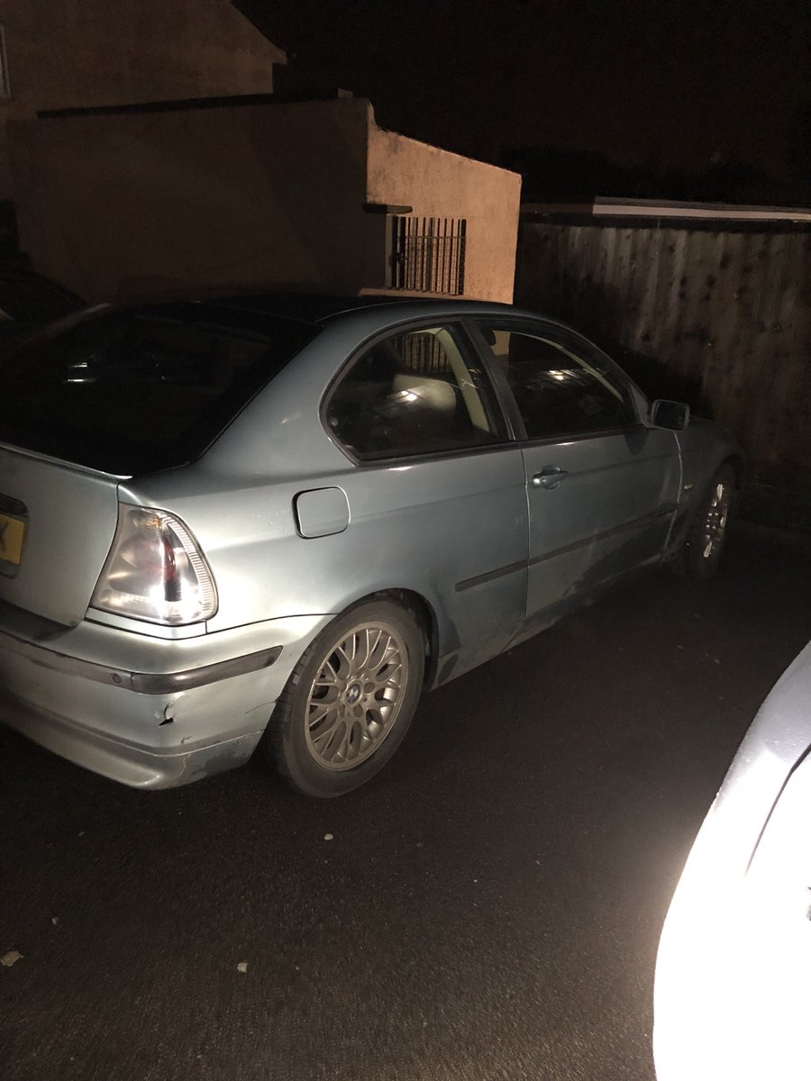 What is it with BMW cars and #PCGladwin of Team F 🤔 Another uninsured and unlicensed #BMW driver off the road! #seized @GlosCityPolice @CINeilSmith #walkinghome