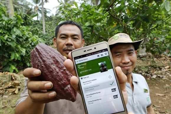 Bringing #ag and #tech together... down to individual farmers! This is fascinating, and a lot of #data to have on someone! #securenutrition buff.ly/2n5qm55 <a href="/Olam/">Olam</a>