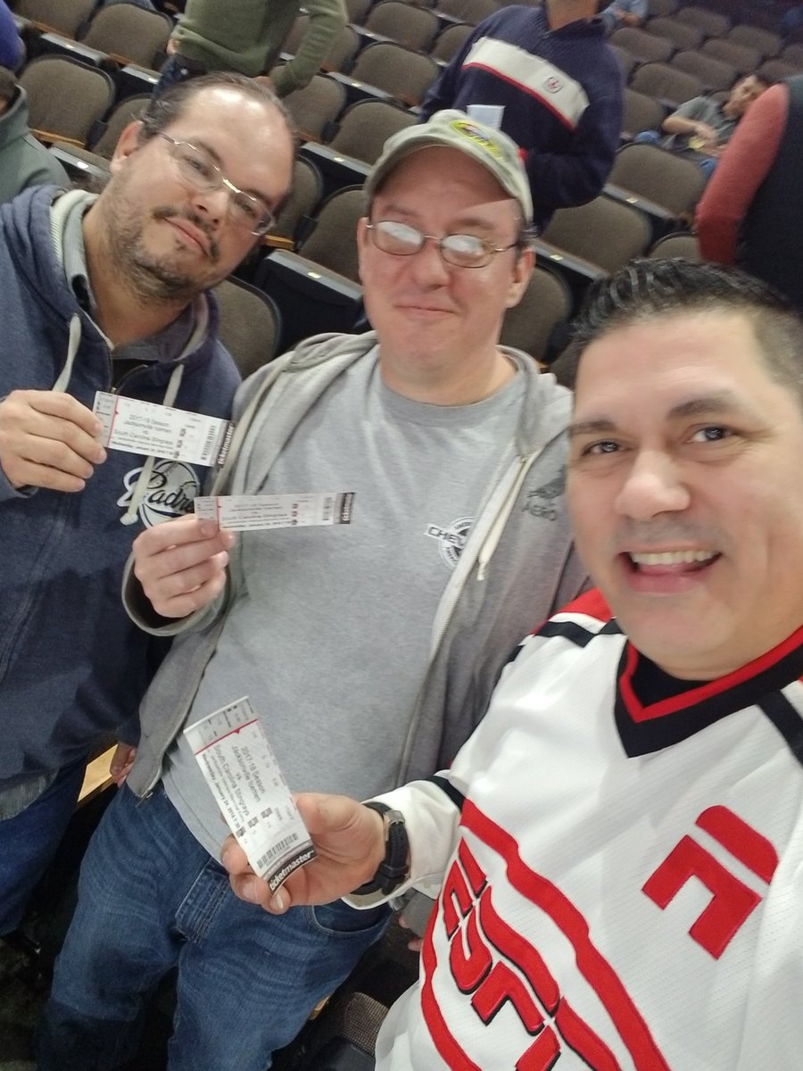 jeffgordon29's tweet photo. Thanks Vet-Tix watching the Jacksonville Iceman vs South Carolina Stingrays Hockey game @VetTix https://t.co/fEQrFIqDvq