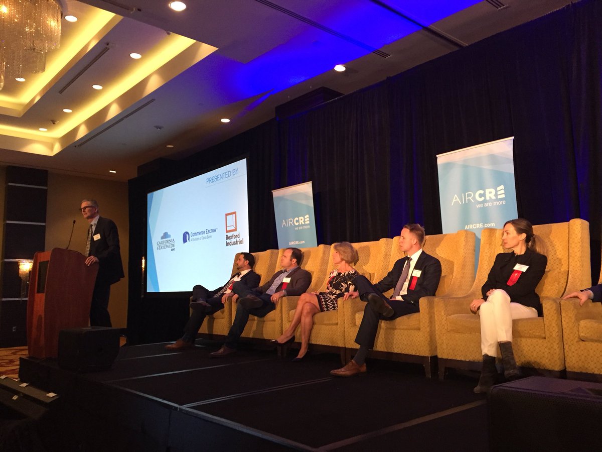 Big night for #CommercialRealEstate #CRE 25th Annual #AIRCREForecast <a href="/aircre/">AIR CRE</a> @KNX1070 <a href="/MottekOnMoney/">Mottek On Money</a> #DowntownLA