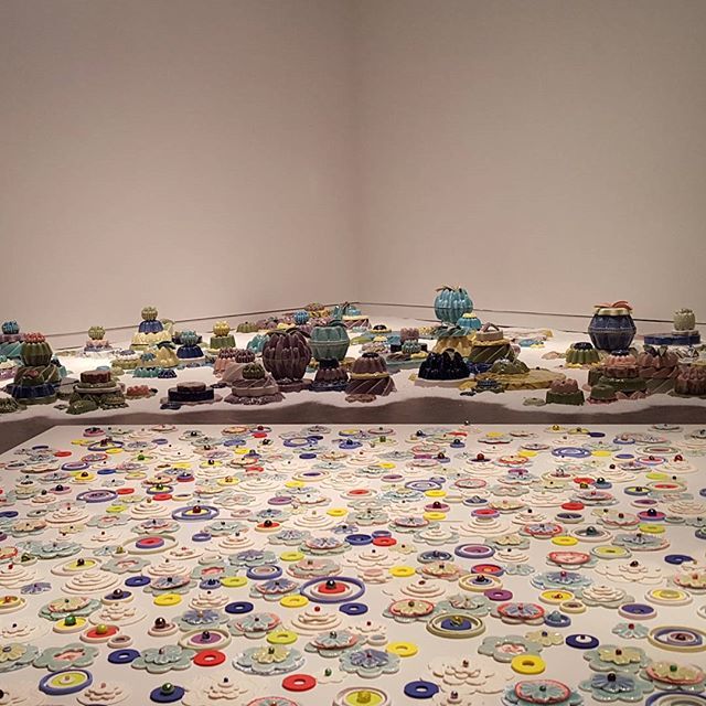 AuthorZoraMarie's tweet photo. The madness of the last week is complete and the show has officially opened! It has been a pleasure to work with Lee.
#galleryworker
#gallery
#artstudent
#porcelain https://t.co/p9SSQcjW4J