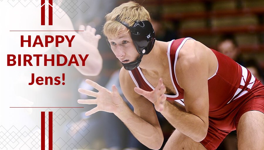 Amidst all of the ruckus of the season, a couple of our favorite 133-pounders had birthdays! 

Paul Konrath turned 20 last Thursday and Jens Lantz turned 22 today!

#Badgerbirthdays