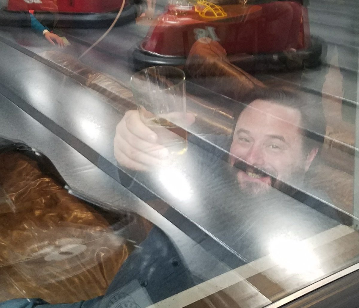 Now that's a brand manager. <a href="/LakeshoreBev/">Lakeshore Beverage</a> #missyoumcteague #kensgoodatwhirlying