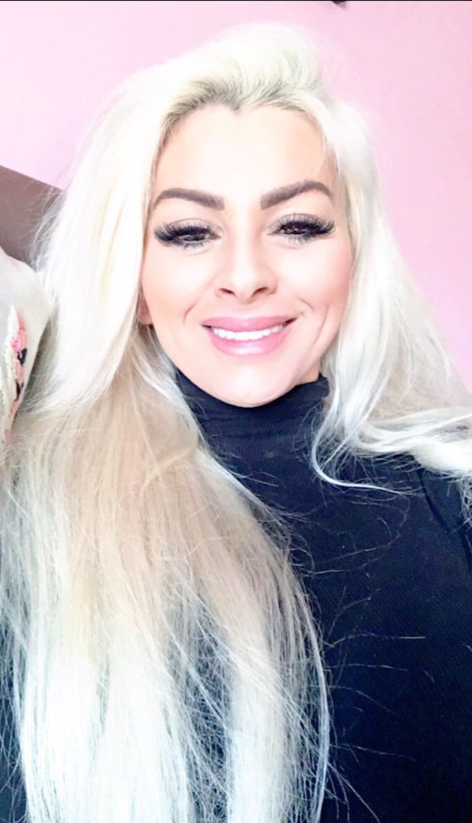 MrsRazorRuddock's tweet photo. I love you all so much.. thank you for everything 💞 #LovelyComments #NewAndOldFollowers #FeelTheLove 😉 https://t.co/s60xvQ8rzf