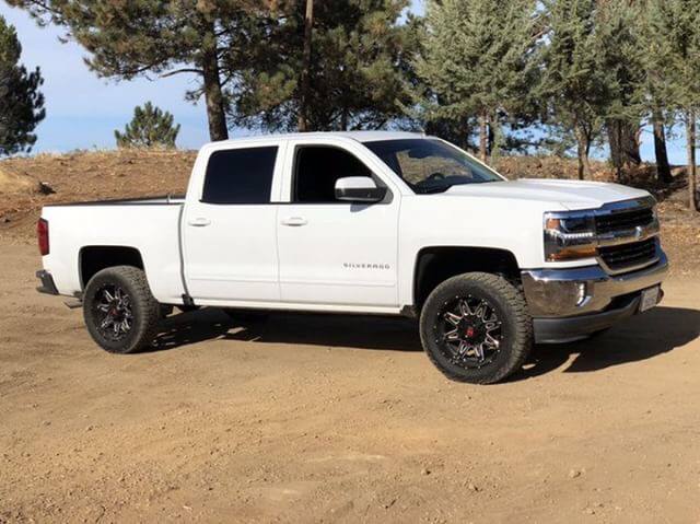 TXWWHEELS's tweet photo. TXW T0.01 ON Silverado https://t.co/9FWjzCktMS