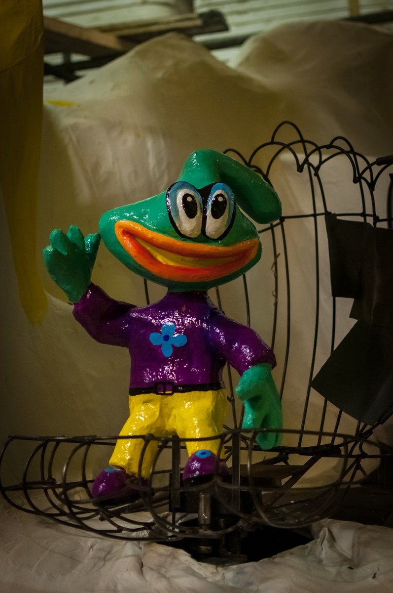 Zondag 4 februari gooien de wagenbouwers v.d. Martini Kerlkes Losser de deuren van de loods op het industrieterrein De Pol open voor publiek. Vanaf 14.30 uur bent u welkom op de Open Dag! #carnavalov