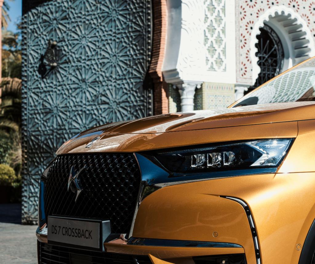DSdanmark's tweet photo. Billeder af #DS7CROSSBACK i Marrakech i sidste uge. En fest for tradition og innovation. #DSAutomobiles #RoyalMansour https://t.co/fl0wsmEnJ6