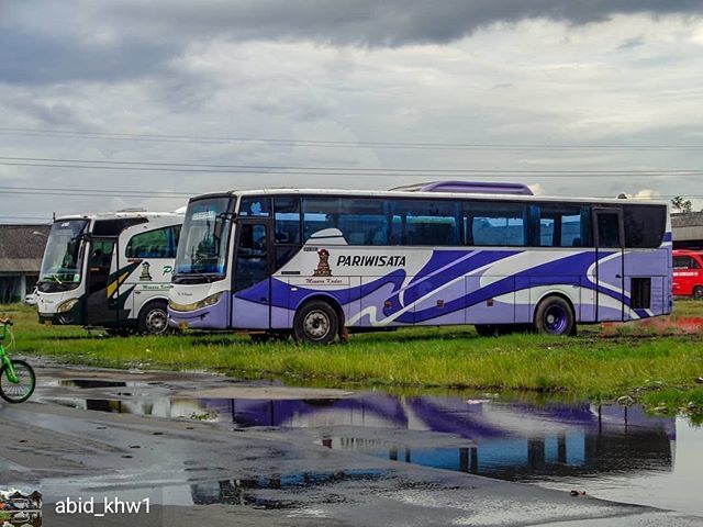 karoseriID's tweet photo. @Regranned from @abid_khw1 - Yang klasik lebih asik
PO.Haryanto
Sprinter by adiputro
Marcedezbenz 1521 (coler)
Lok.terminal kartosuro
#sukafotobis #terminalbissfb #ayonaikbiscom #ayonaikbis #busliving #forbiscom #bisserindonesia #lensabis #mybusmyadventure #penggemarbu… https://t.co/ZIqQMmARyW
