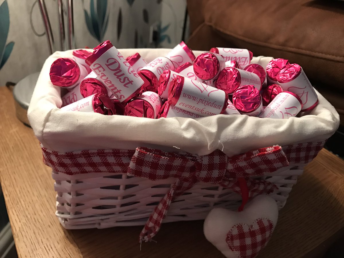 pixiedust_event's tweet photo. ✨✨check out our personalised love hearts all ready for the wedding fair at @HolidayInn in Southsea on Sunday✨✨ https://t.co/BZeQgrAuYF