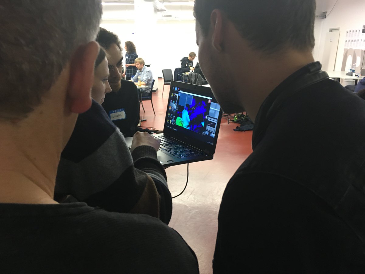 pmdtec's tweet photo. #ZEISShack last weekend was a blast! Our #picoflexx #3D devkits were used for so many innovative projects. Proud to be part of such an inspiring event with @Infineon4Engi and looking forward to the next #hackathon! What will be yours? https://t.co/McnTy2eQYc