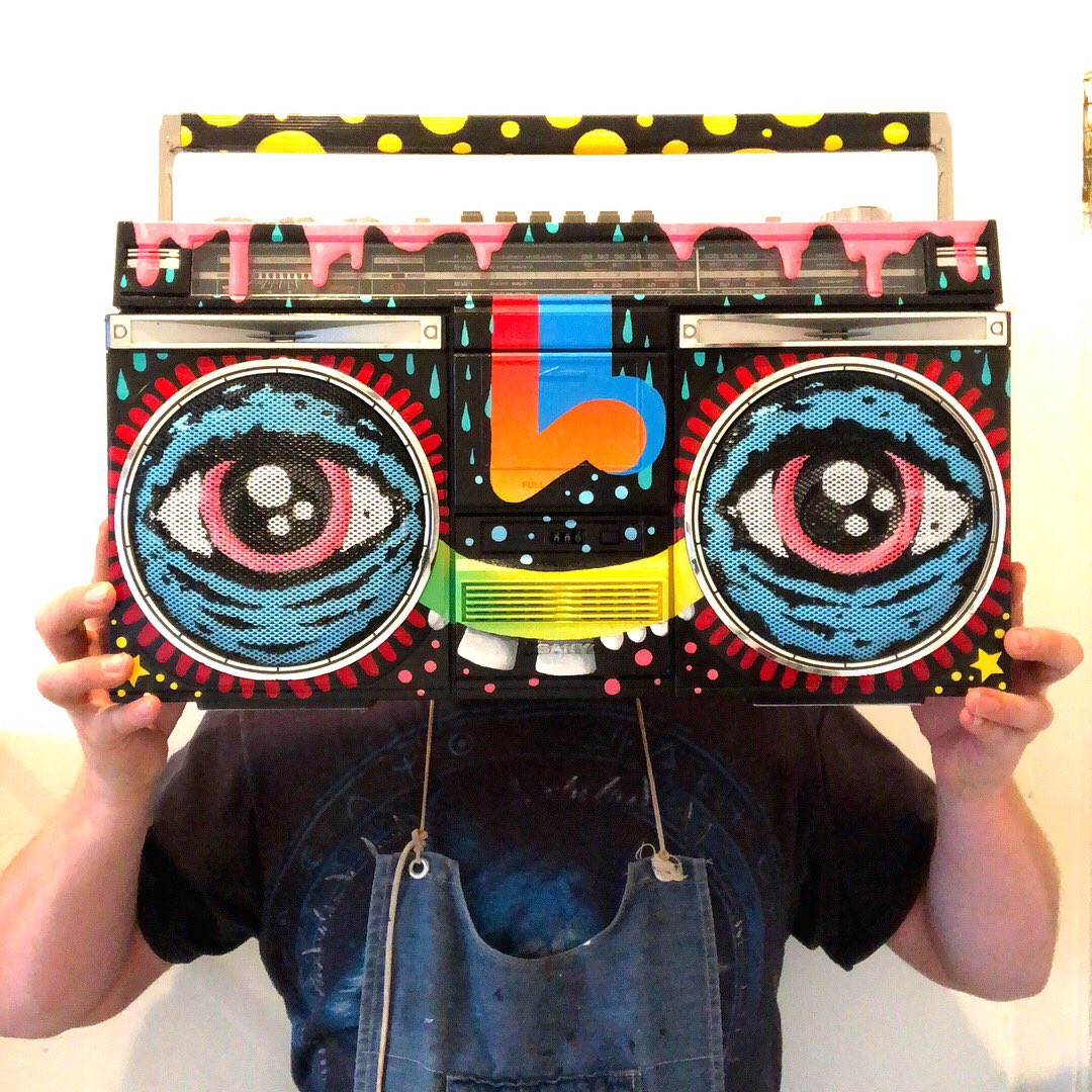 mac_blackout's tweet photo. 100th painted boombox!!! #boombox #boomboxart #boomboxartist #newart #streetart #chicagoart #hiphopart #graffitiart #art #artist #graffiti #macblackout https://t.co/5YuM5F5OkE