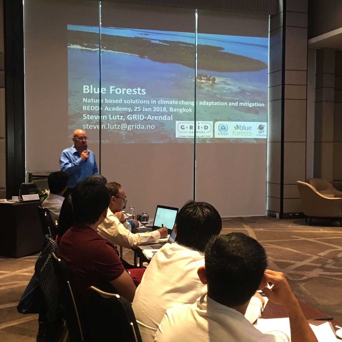 StevenJLutz's tweet photo. Blue Forests Project at #REDD+ Academy workshop, Bangkok - #bluecarbon pathways, projects and finance discussed! https://t.co/8Ae04kyMtl