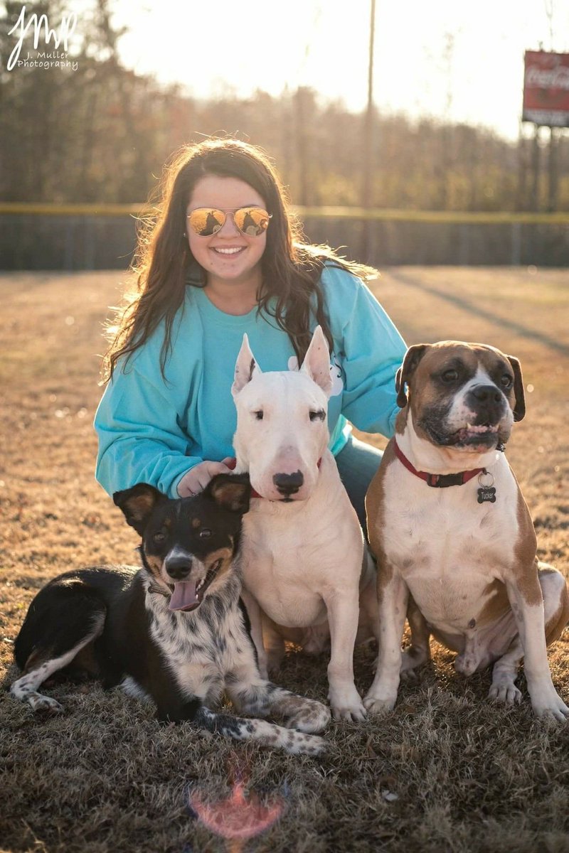 HaleyShawn1996's tweet photo. I have the cutest kids ever! #dogmomgoals https://t.co/kDyX2EfyS0