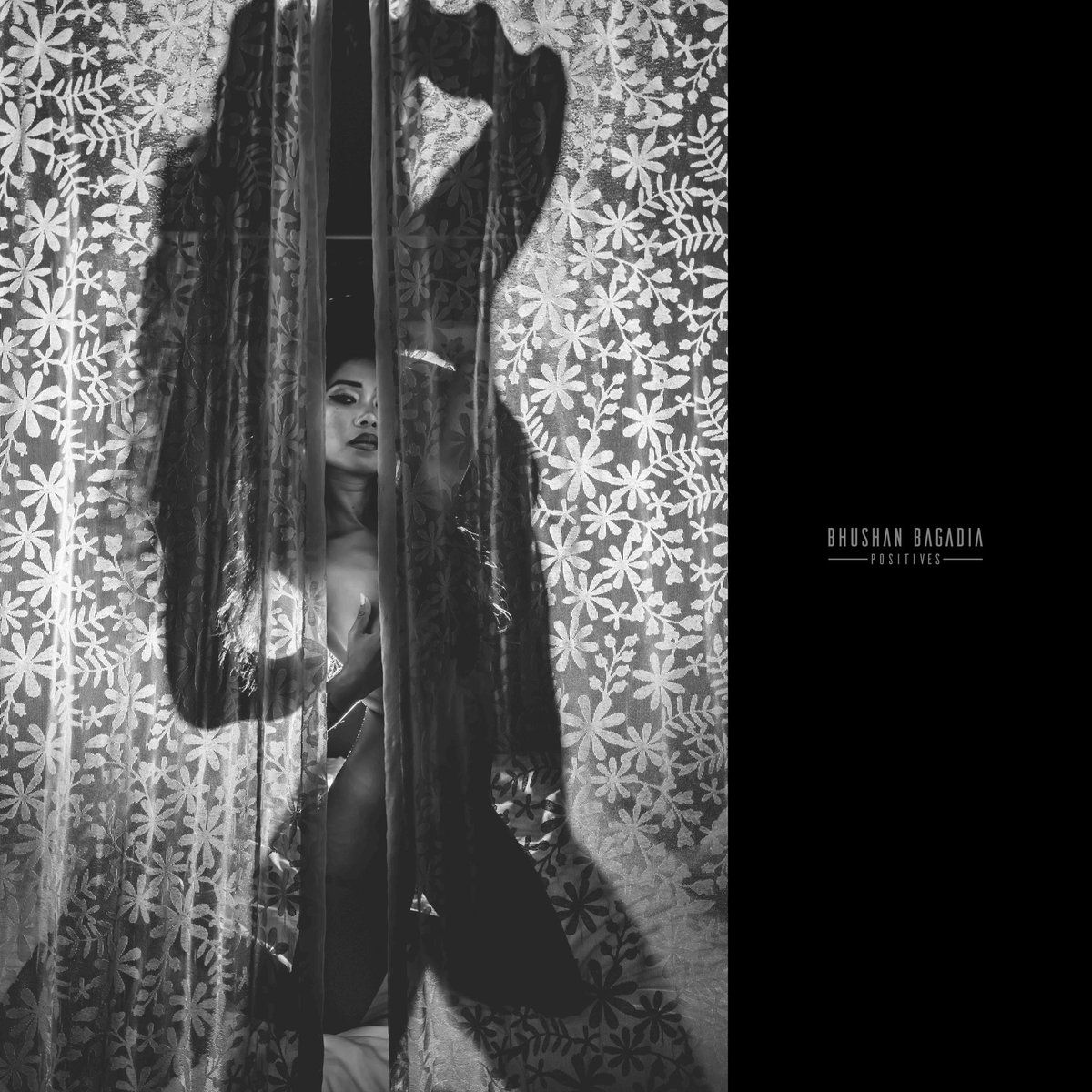 ‘The #woman who doesn’t require #validation from anyone, is the most feared individual on the #planet!’
~ Mohadesa Najumi

There is very little one needs to do to make a beautiful image when #shooting the gorgeous #MakiKatana.
.
#boudoir #boudoirphotography #shoot #model #fashion