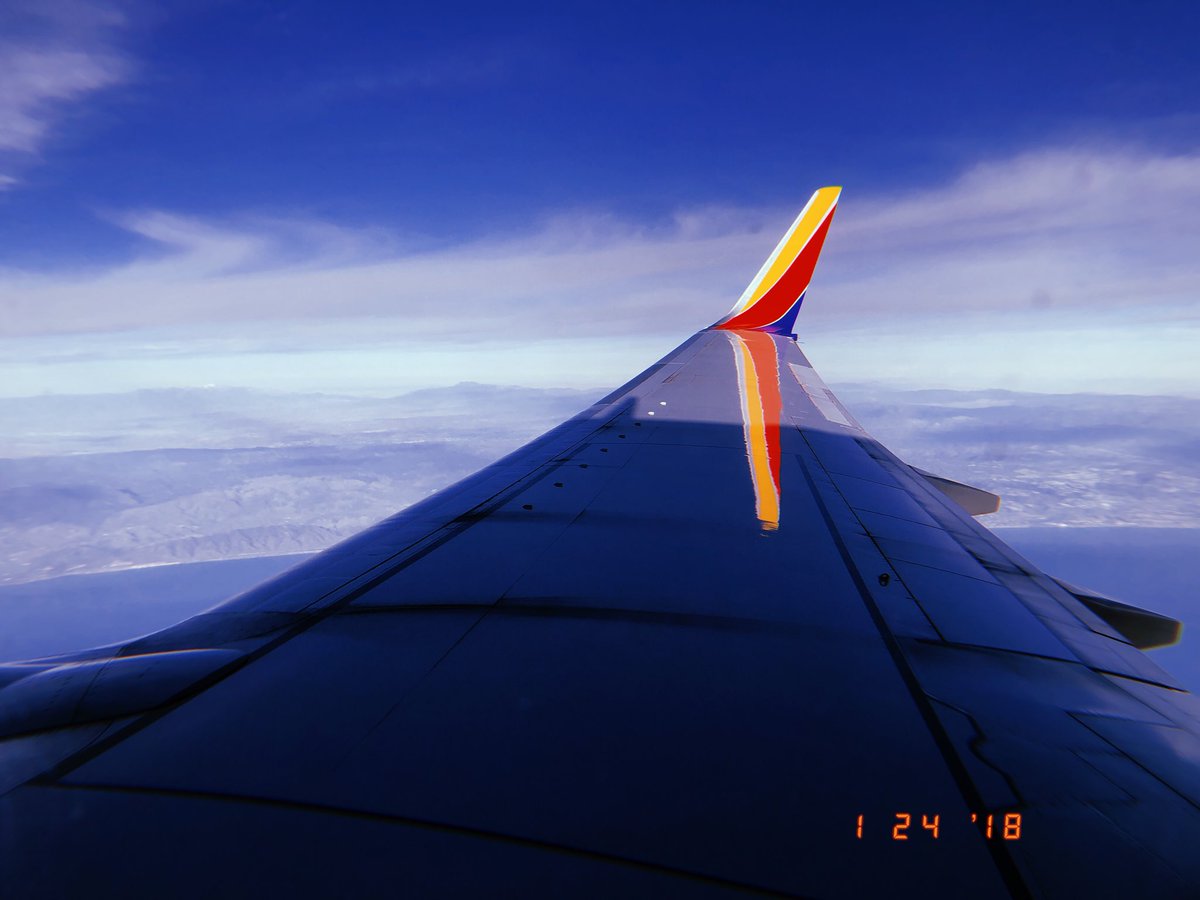 guiseppelo's tweet photo. SD Departure - SF LETS GET WEIRD TONITE https://t.co/Ei97MxJLBu