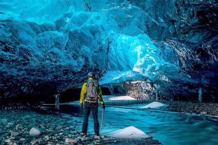 SpaceFlX's tweet photo. Glacier explorations in Iceland ❄️❄️❄️ https://t.co/emuBVmkovs