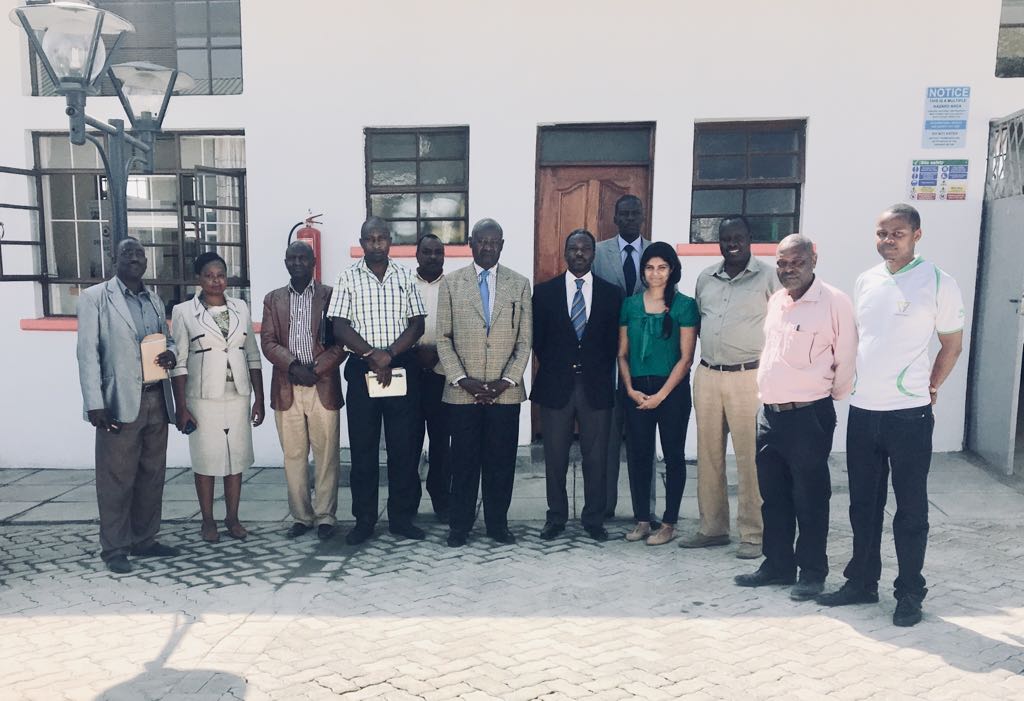 SteveAdudans's tweet photo. Hand over of the plant and first board meeting of the @NairobiCounty @gchallenges @UNICEF @UKaid supported @hewa_tele oxygen plant #United4Oxygen #UHC #UnlockingPartnerships https://t.co/zHW85xbruF