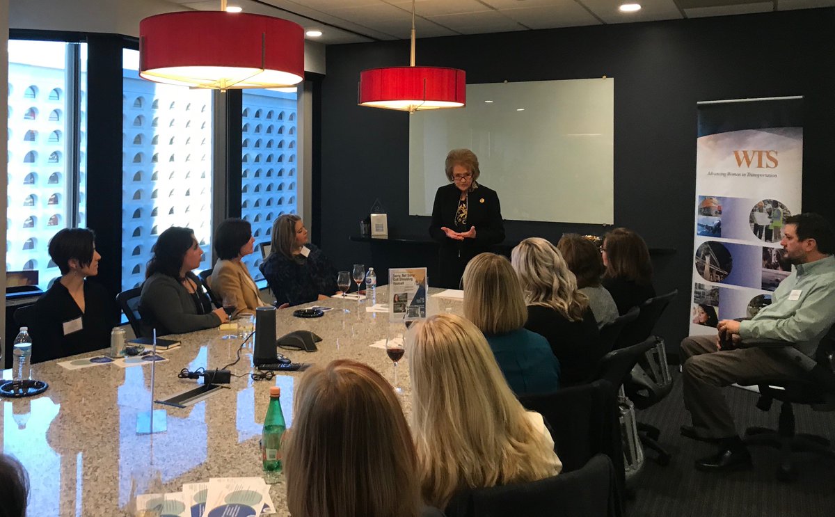 Triadvocates's tweet photo. Today Triadvocates hosted the 15th United States Secretary of Transportation - what an amazing person.  #ArizonaIcon https://t.co/kIhPIJG3wL