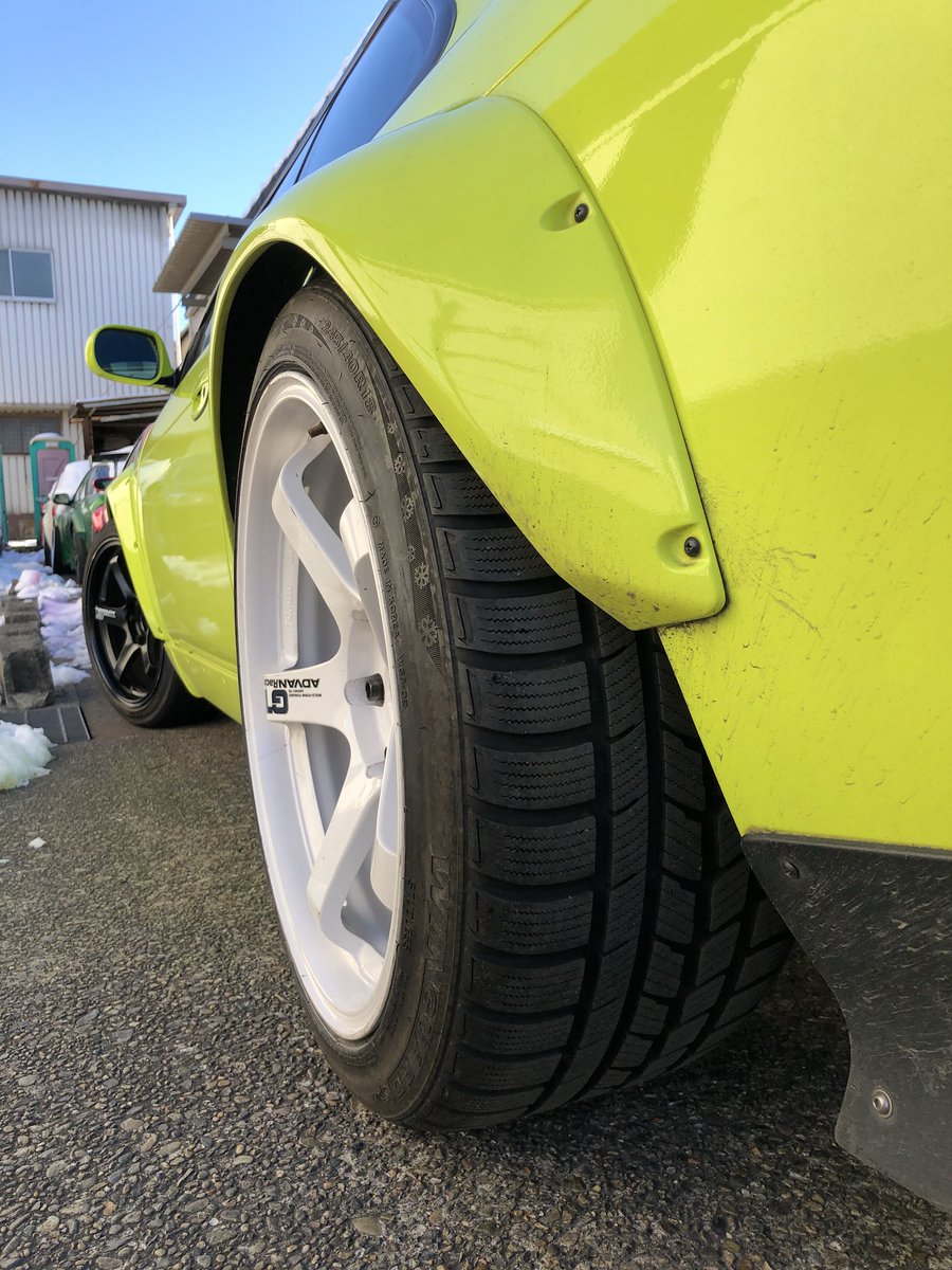 GautierDauphin's tweet photo. ADVAN-GTに放置してたスタッドレス！ https://t.co/qQNIZGeIfa