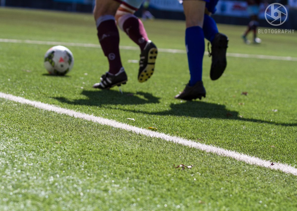 blotography's tweet photo. Who's a fan of astro turf football fields? ⚽ #blotography #apialeichhardt #astroturf  #ps4nplnsw #ffacup #magicofthecup #aleague #beautifulgame #footballer #football #soccer #sport #beautifulgame #theworldgame #sportlife #lovesport #footballphotography #sportsphotographer https://t.co/0TBPy6vSn4