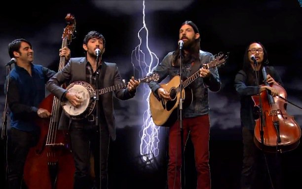 joseramonmarmtz's tweet photo. .@theavettbros performing next on @FallonTonight! 
Their metal album rocked! 🤟🏻🤟🏻🤟🏻🤟🏻🤟🏻 #FallonTonight https://t.co/vsg9GxT7fR