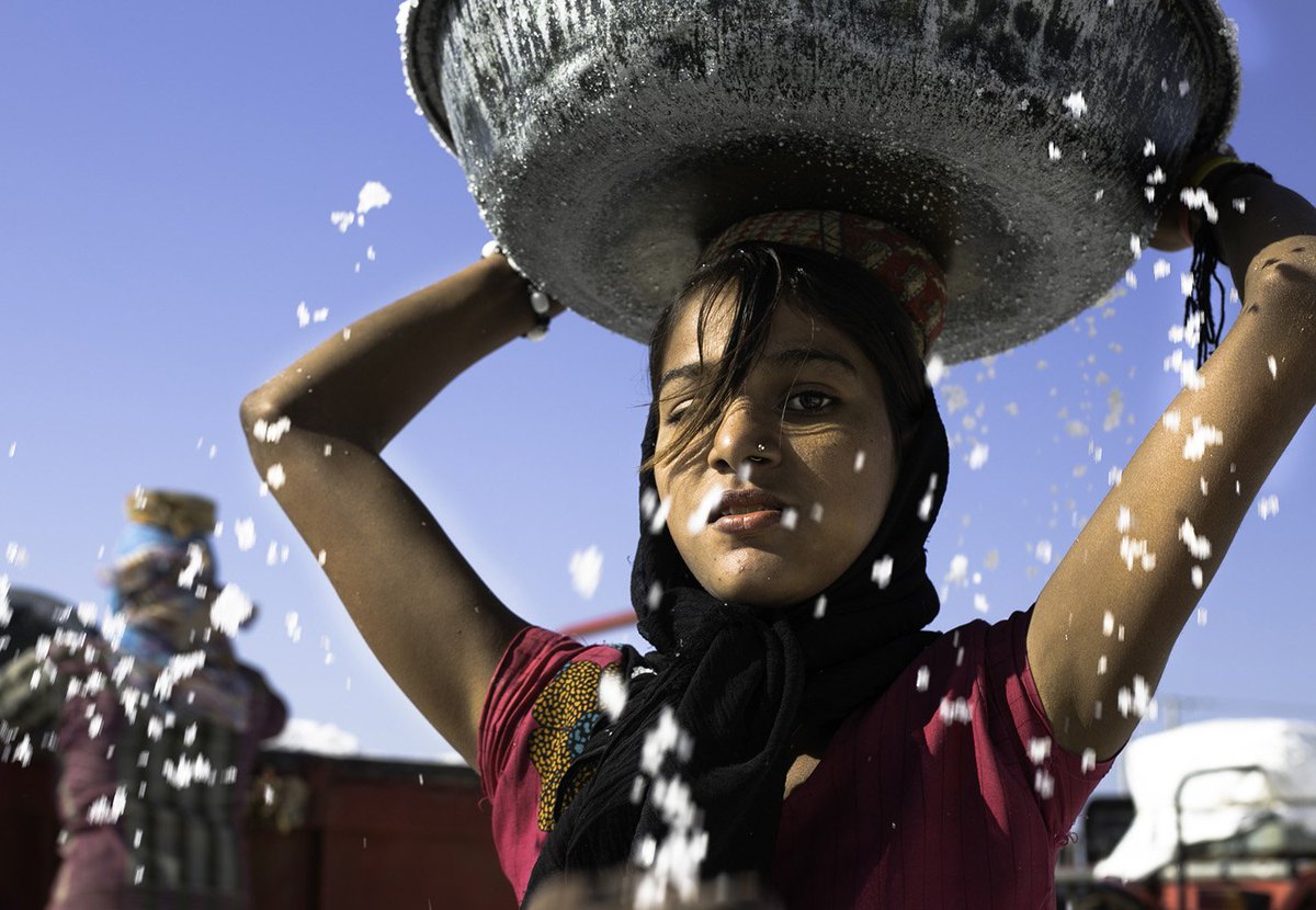 dsgnfbrc's tweet photo. On today’s #DFDesignLog we speak to Deepti Asthana, a self-taught photographer, on her ongoing project ‘Women Of India’.
https://t.co/oBjwrD69ad https://t.co/SYQL4qujxO