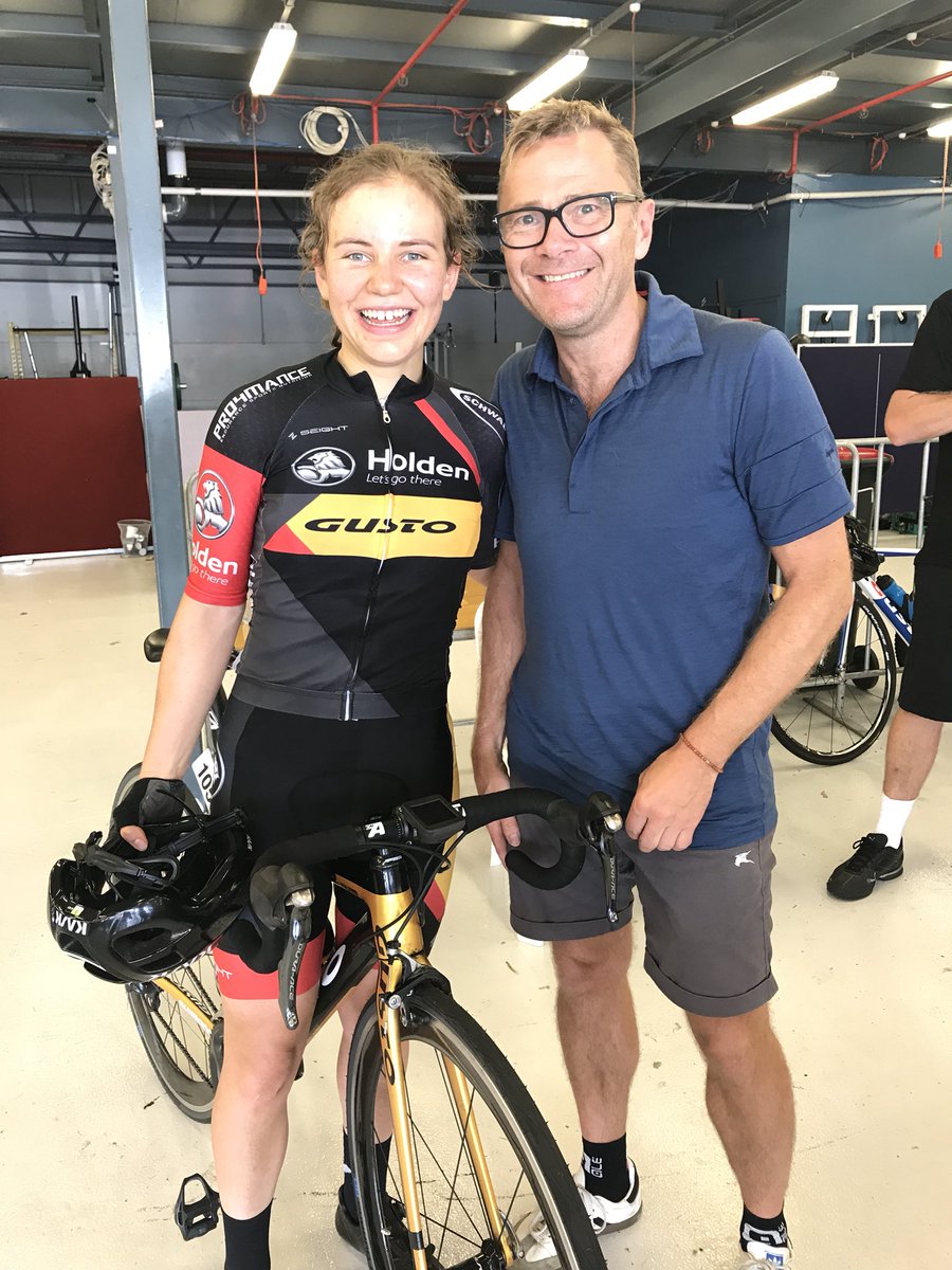 willclarkeinoz's tweet photo. Cracking afternoon - thanks @holdencycling / oh and I met this absolute star https://t.co/9912HQUewq