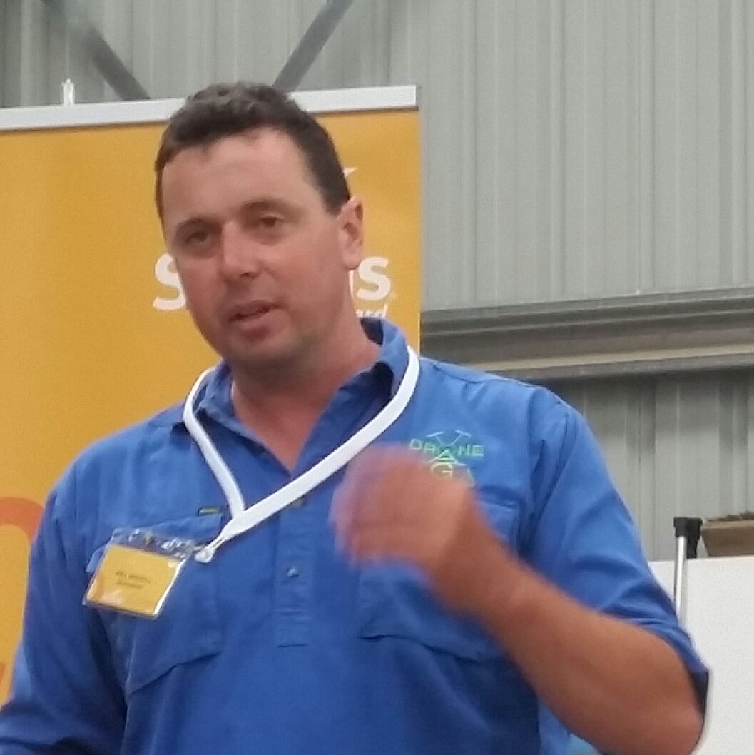 danbloomer1's tweet photo. Delighted to spend time yesterday with Will @drone_ag talking PA and onions. https://t.co/Ish3zg2fO9