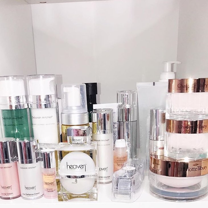 Deborah Mitchell (@heavenskincare) on Twitter photo Find your #Heavenly products at these #beautiful salons and spas <a href="/nuyubeaut/">Nu-Yu Advanced Skin Solutions</a> <a href="/BeautologyRM11/">Beautology Romford</a> <a href="/glamnglossy1/">Glam n Glossy Beauty</a> <a href="/Lexiesbeauty/">Lexie simberg</a> <a href="/WiilowBee/">Willow and Bee Room</a> 🐝💛 Find your #Heavenly products at these #beautiful salons and spas <a href="/nuyubeaut/">Nu-Yu Advanced Skin Solutions</a> <a href="/BeautologyRM11/">Beautology Romford</a> <a href="/glamnglossy1/">Glam n Glossy Beauty</a> <a href="/Lexiesbeauty/">Lexie simberg</a> <a href="/WiilowBee/">Willow and Bee Room</a> 🐝💛