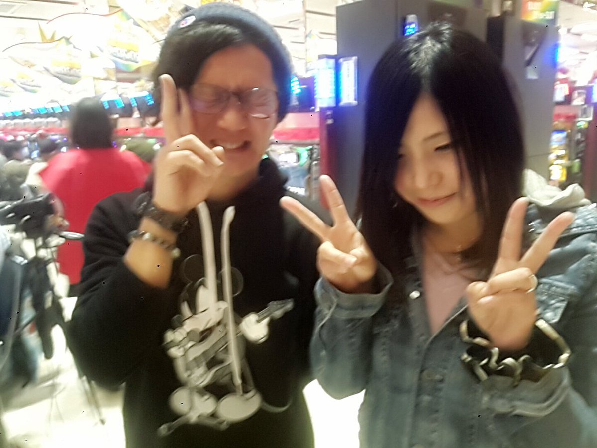 azutan4848's tweet photo. しまちゃん顔ちっちゃかた💕
サインも貰えて幸せすぎる！！
そして出てて良かったあ💕(๑•  •๑)
わたしゎ勝ったから帰ろ🙂➰🙃
収録また楽しみにしてる୧(๑•̀ㅁ•́๑)૭✧ 
#優等生台 https://t.co/c84xhzttYp
