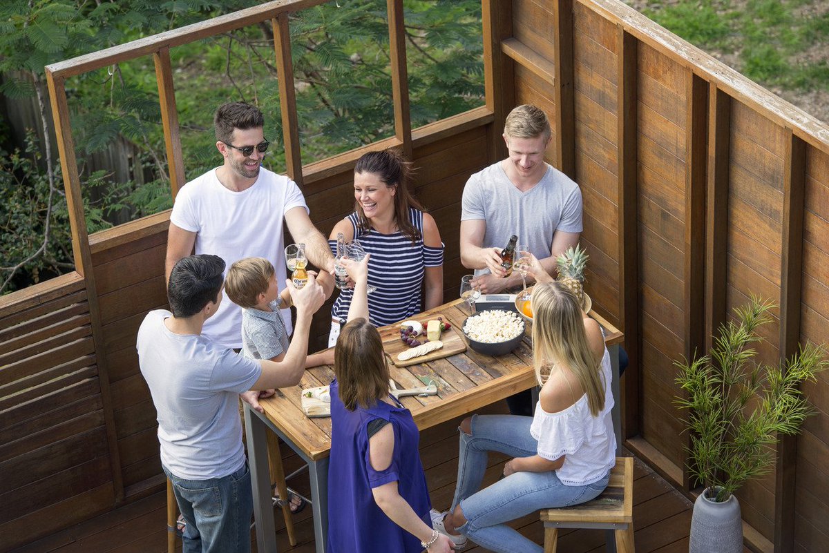 Vastinterior's tweet image. Start setting up your backyard now for that beer and barbecue party for Australia day! #Vast