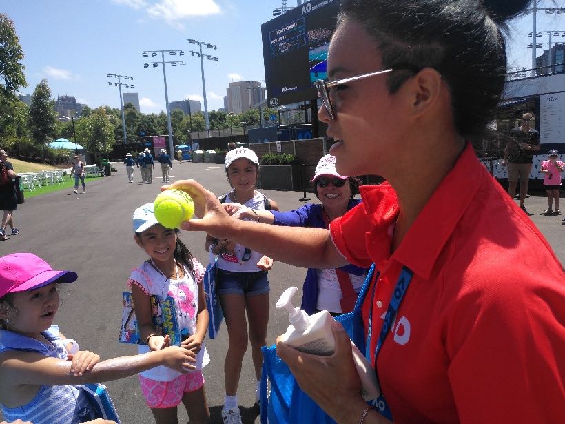 aohelp's tweet photo. If you see our #AOHelpSquad around, don't be afraid to say Hi! We've got water and sunscreen for everyone, and we're just out there to make your day as enjoyable as possible!
#AOHelp https://t.co/UUJ4VYIvg3