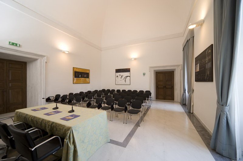 VillaMondragone tweet media