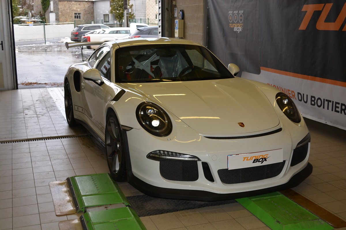 TuningBoxOrigin's tweet image. A superb @Porsche 991 #GT3 RS  4.0 with 500hp came to test its #Power on our test bench @TuningBoxOrigin -&amp;gt; This customer  was then seduced by our #TunePedal, and the result is bluffing. A real  race beast! #Porsche #tuningcars #chiptune #Pedal #boost