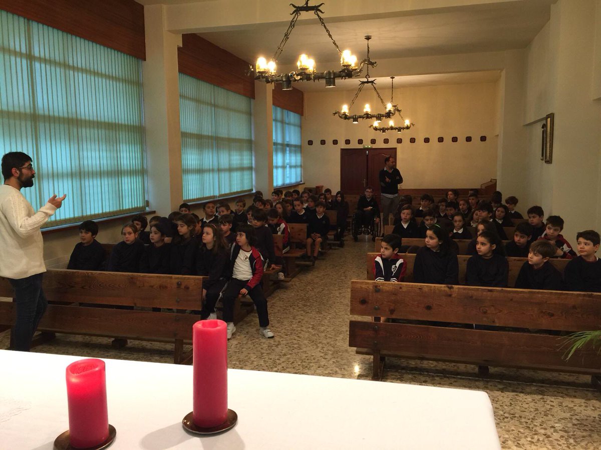 Hijas de Cristo Rey tweet media