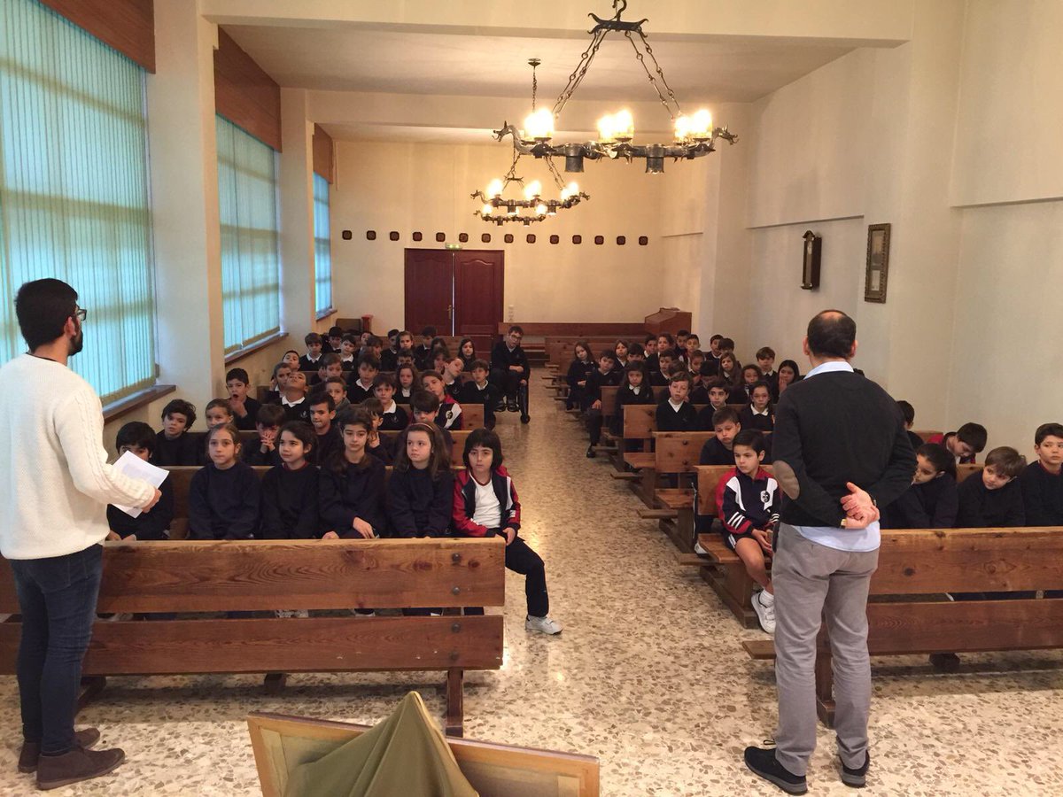 Hijas de Cristo Rey tweet media