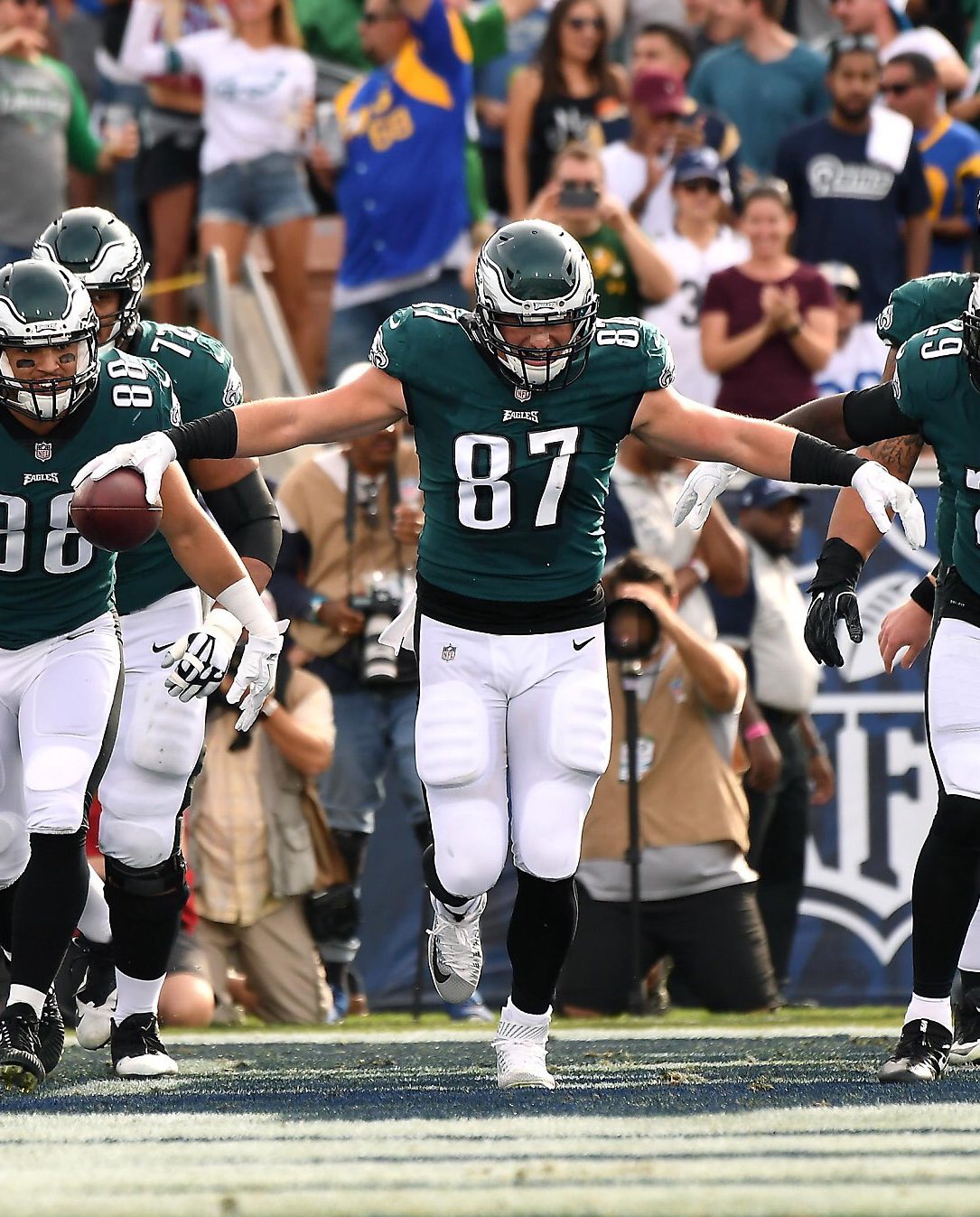 Happy birthday, Brent Celek. One of my favorite Eagles ever. I love you longtime.  