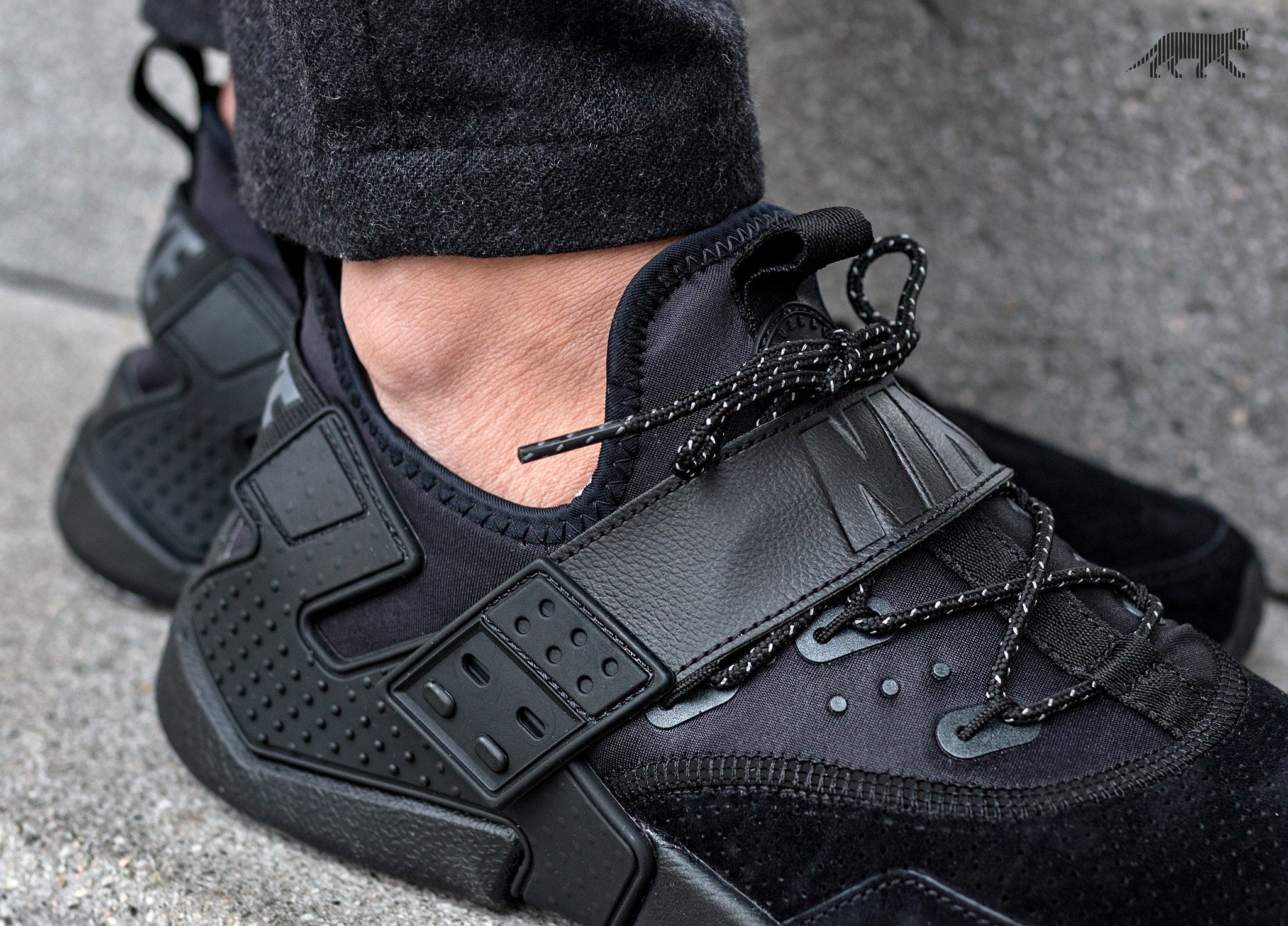 RAIMOV on X Nike Air Huarache Drift https t s2SDfi2NlL X