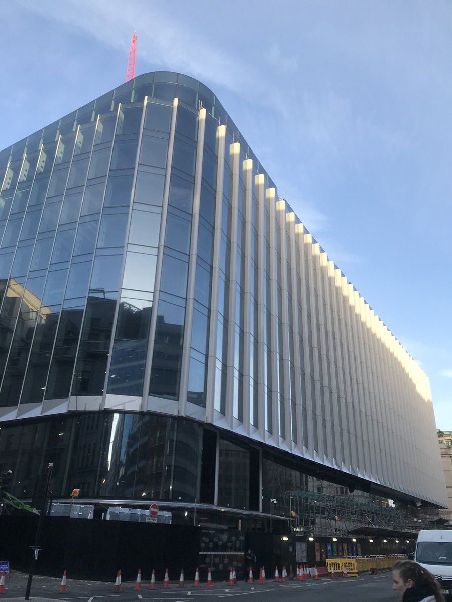 GS European HQ looking great this morning and is coming along so quickly! <a href="/GoldmanSachs/">Goldman Sachs</a> <a href="/FarebrotherRE/">Farebrother</a> #GoldmanSachs #londonmidtown #midtown #construction #realestate #HQ
