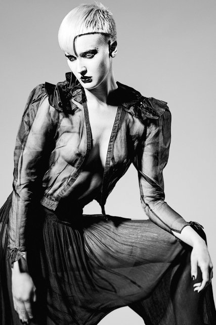 CONTROL 2 #Collection De <a href="/StaffordHair/">Stafford Hair</a> &amp; Amy Cartwrigh 
Absoluta seducción 💘 #Hair #HairArt #HairArtists #Icon #Iconos #Influencers #InfluencersHair #Top 💯
#GalleryHairIcon ➡️ gallery-hair.com
Photo Lee Mitchell  Mua DJ Griffin Colour Aidan Bradley Styling Sara O’Neill