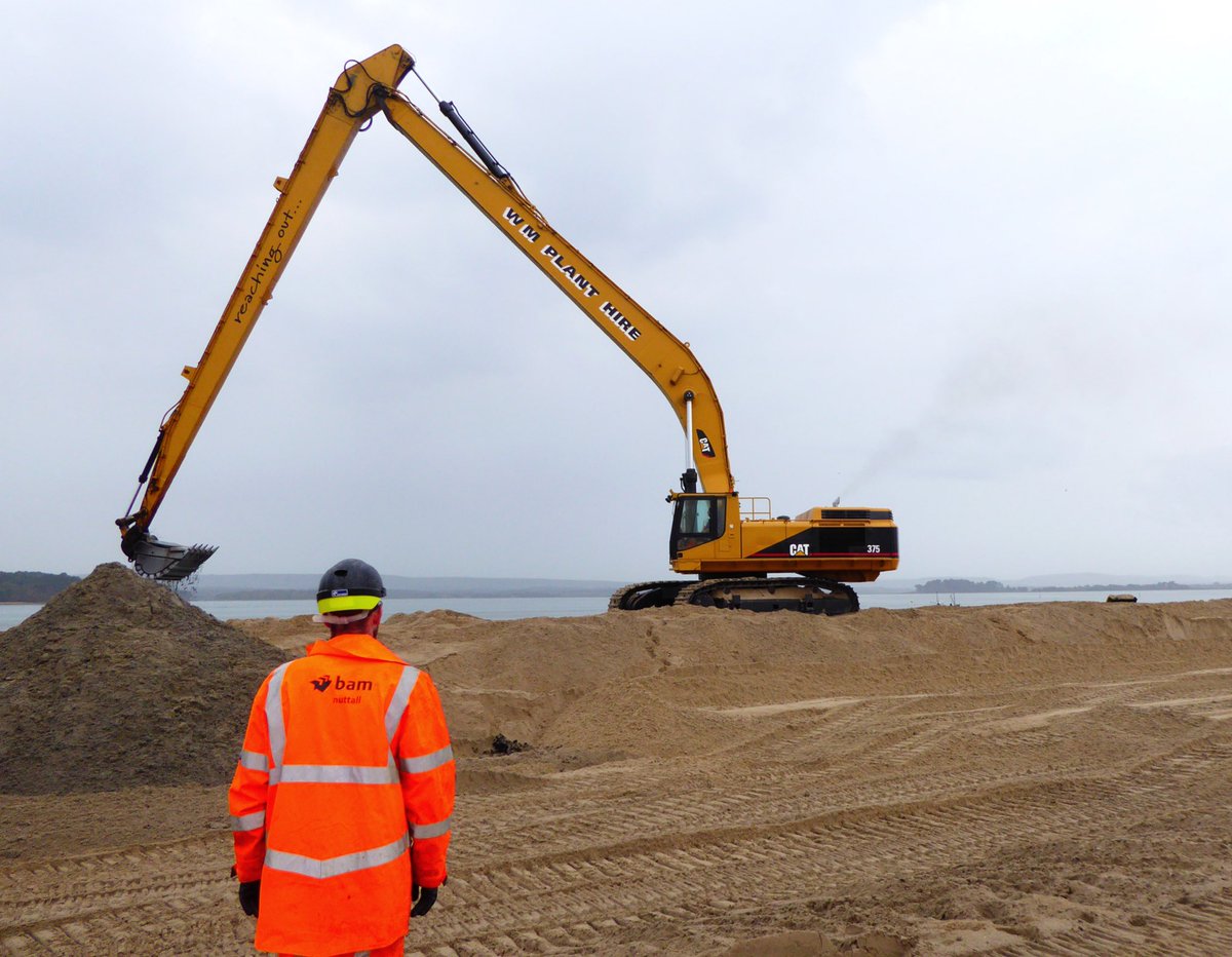 wmplanthire's tweet photo. Great job with the big #longreach @BAMNuttall @PooleHarbourC on the new quay @CEDAdredging https://t.co/Kxw6rVBs1t