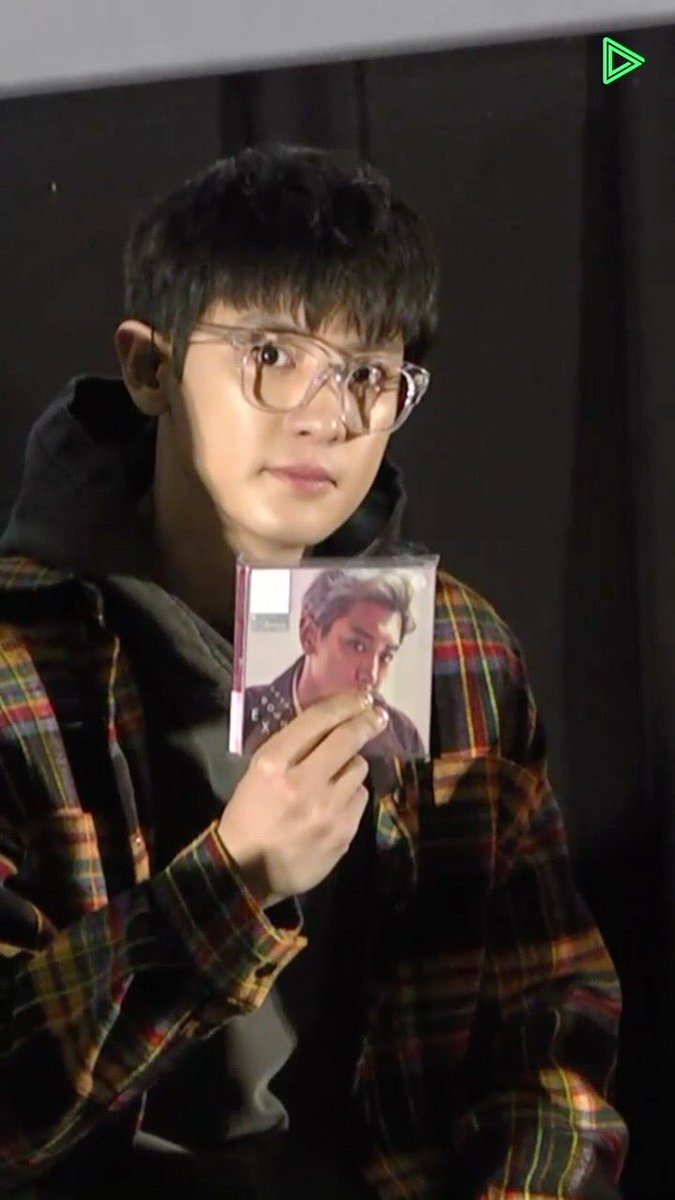 hot_pcy_pict's tweet photo. OMG CHANYEOL LOOK SO ADORABLE😍 cr.SIXTYONE_CY

 #EXOL #BestFanArmy #iHeartAwards @weareoneEXO https://t.co/vbTuhk4Poh