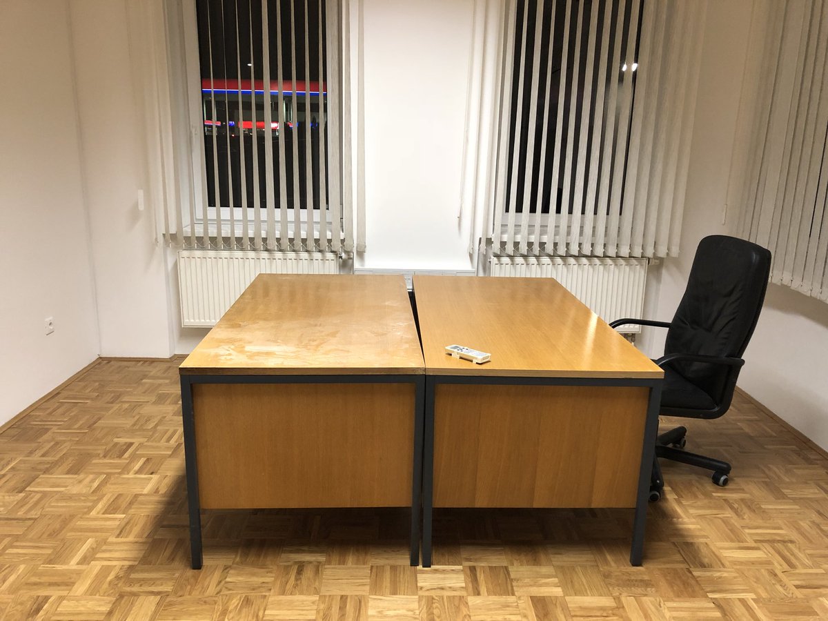 TajCoin's tweet photo. For start this little office space will be just fine, before the move in Q3 2018. Settling in in marec. #cryptooffice #coincompany #coinoffice #blockchainoffice #chainspace #Ljubljana https://t.co/EqK9e8Um84